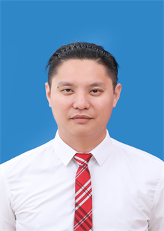 彭 罡 彭 罡